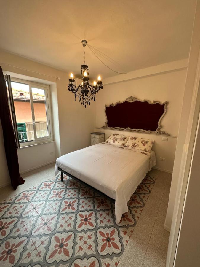 レーリチ Elegante Stanza Rossa Mottino23 Bed & Breakfast エクステリア 写真